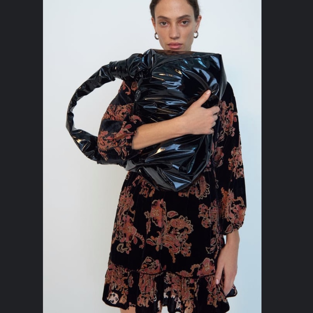 Zara printed velvet dress. Size: medium
